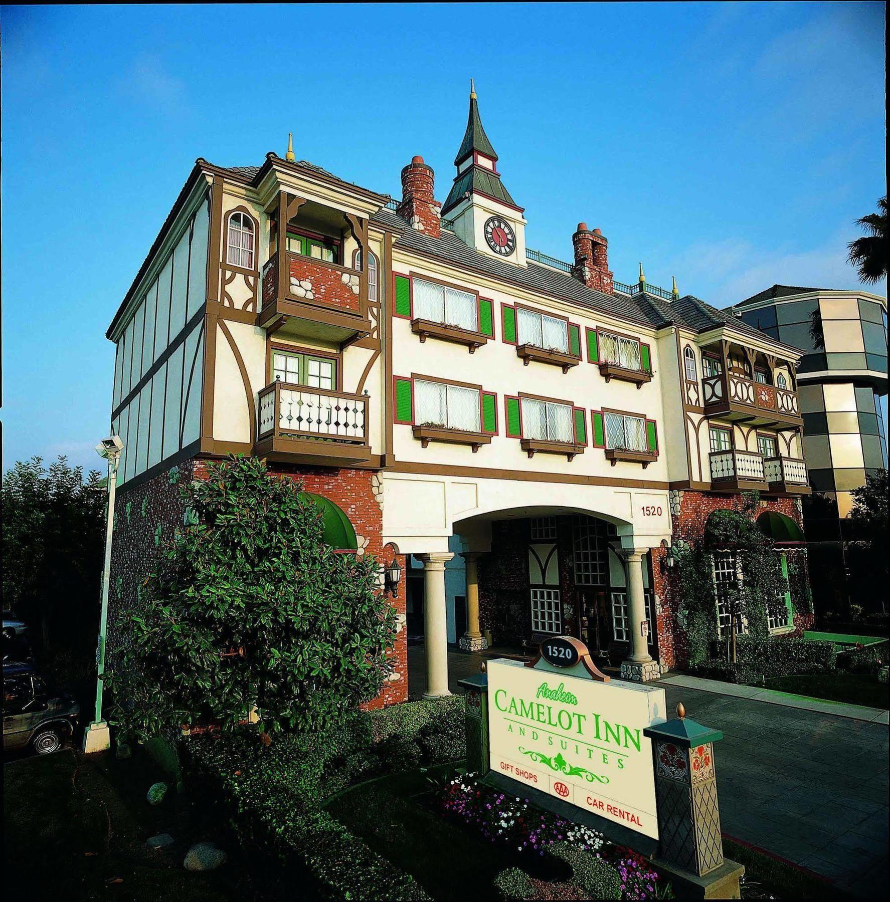 Anaheim Camelot Inn & Suites Exterior foto