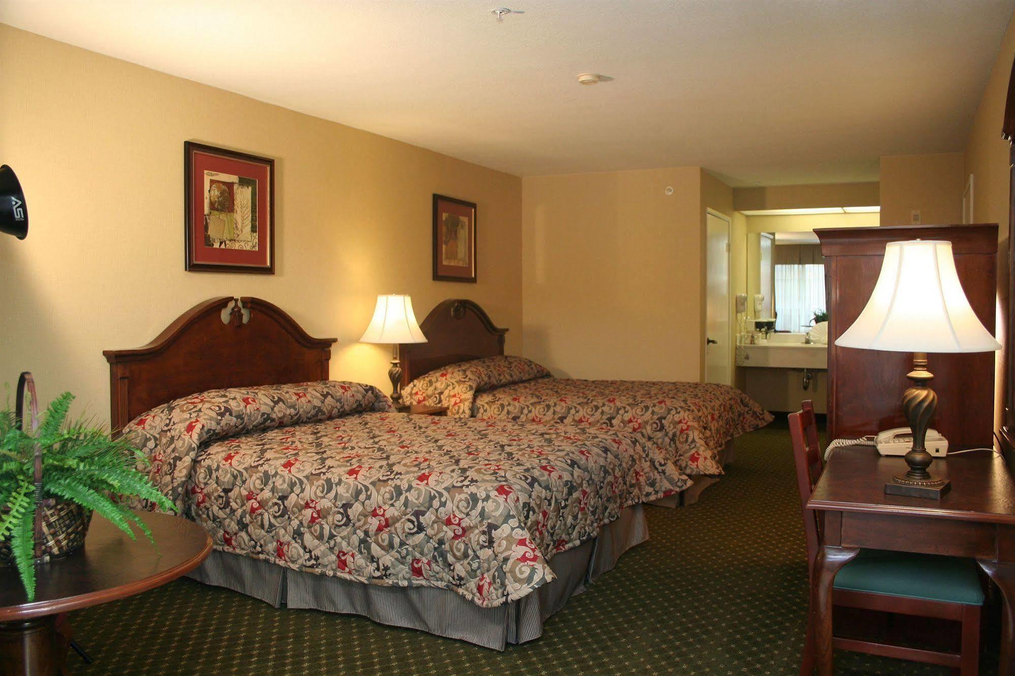 Anaheim Camelot Inn & Suites Quarto foto